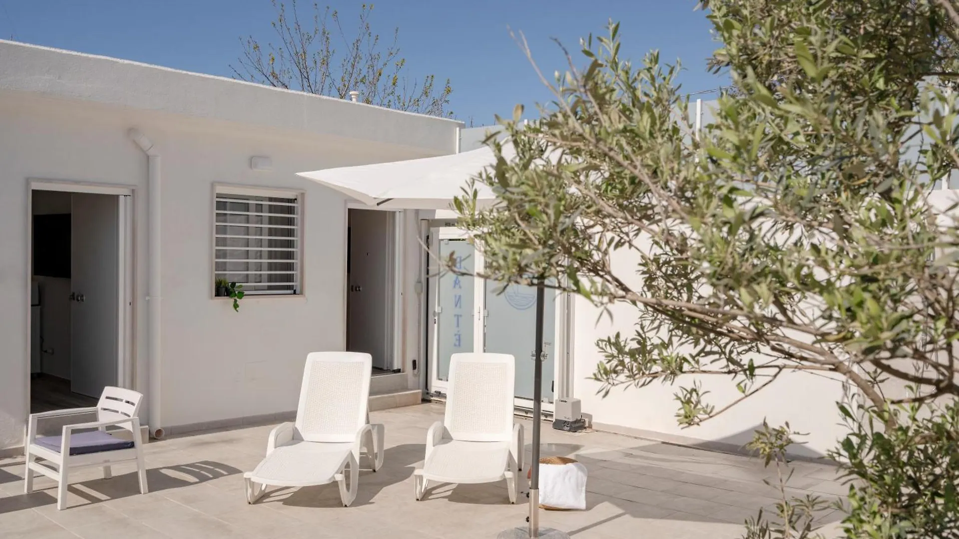 Villa Dantes Bari Italië